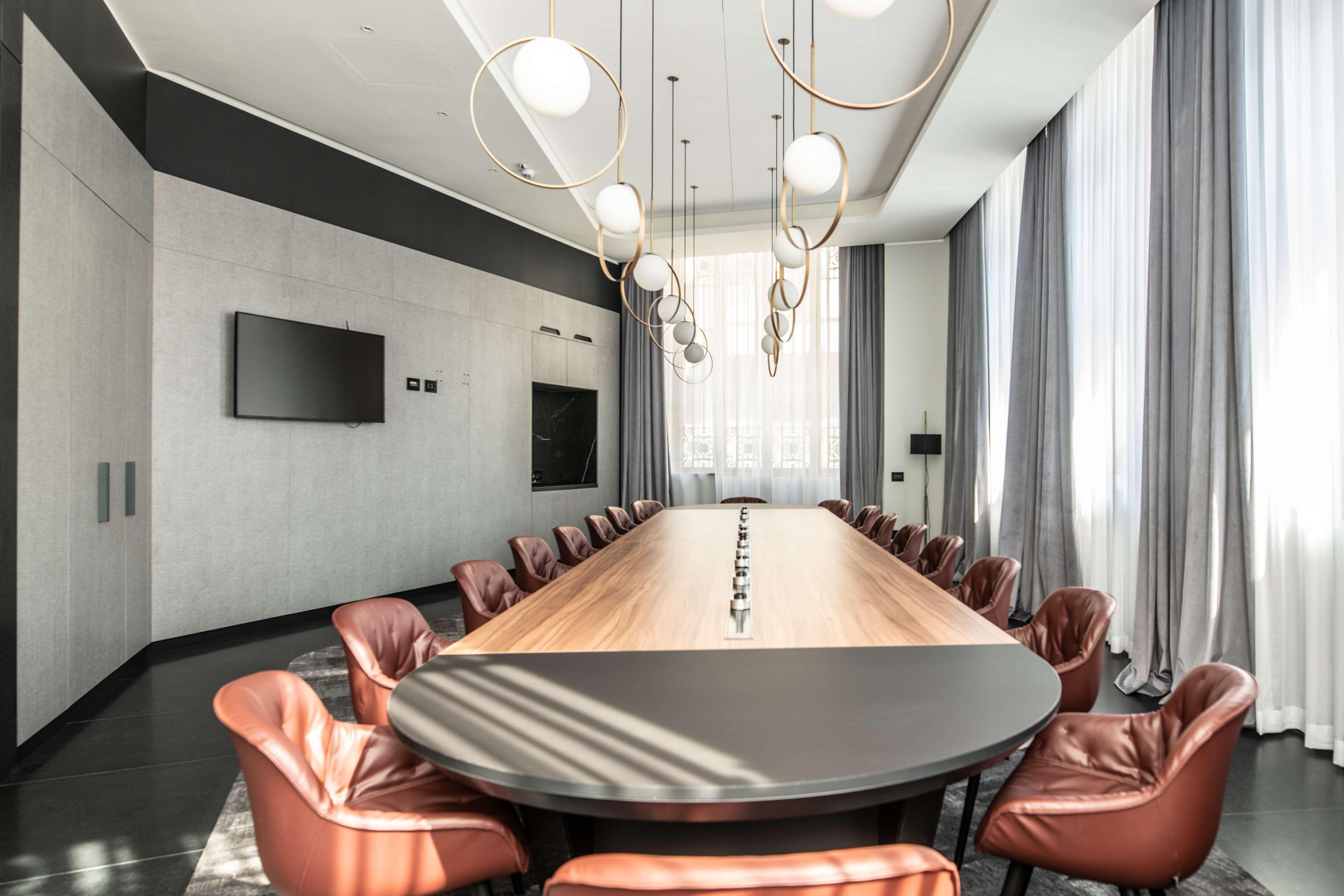 Radisson Collection Hotel, Palazzo Touring Club Milão Exterior foto Boardroom