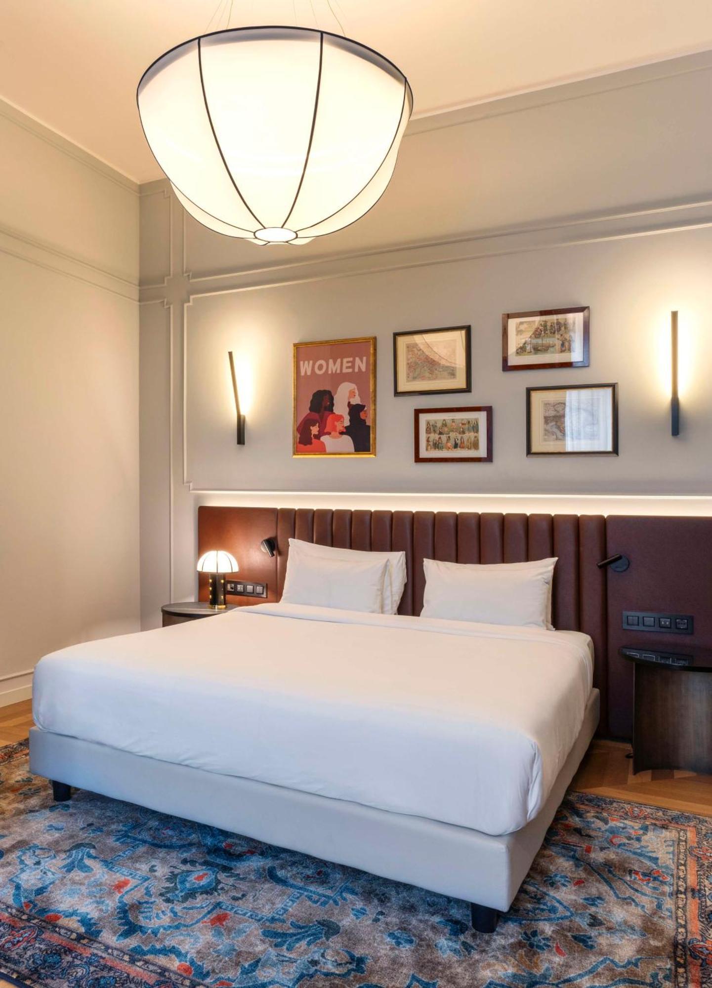 Radisson Collection Hotel, Palazzo Touring Club Milão Exterior foto A bedroom at the hotel